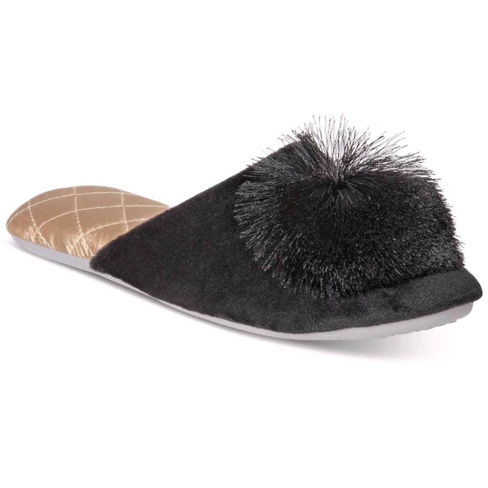 NWOT INC Pompom Slippers Size 7/8